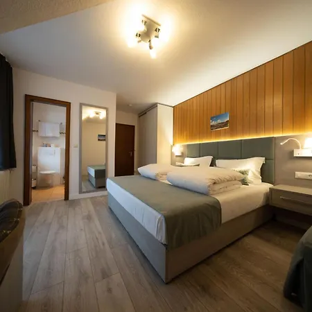 Landgasthof Goebel ゲストハウス ヴィリンゲン