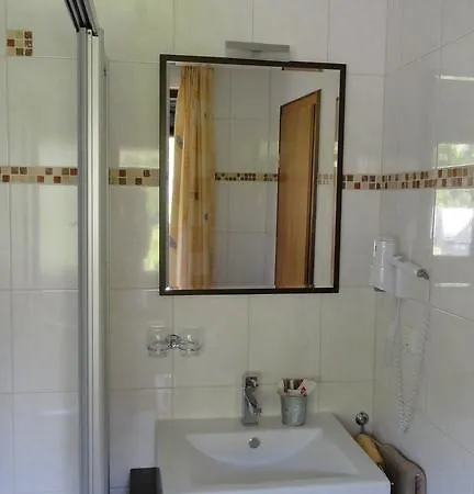 Гостевой дом Landgasthof Goebel